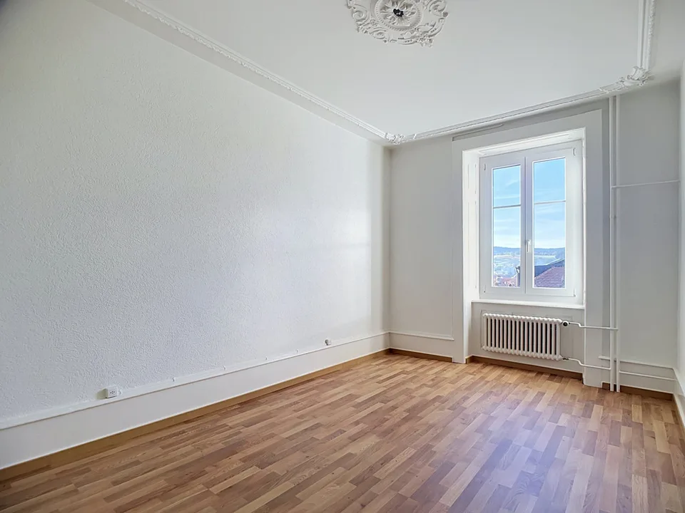 Zweieinhalb-Zimmer-Wohnung mit Balkon – Foto 6 von 10