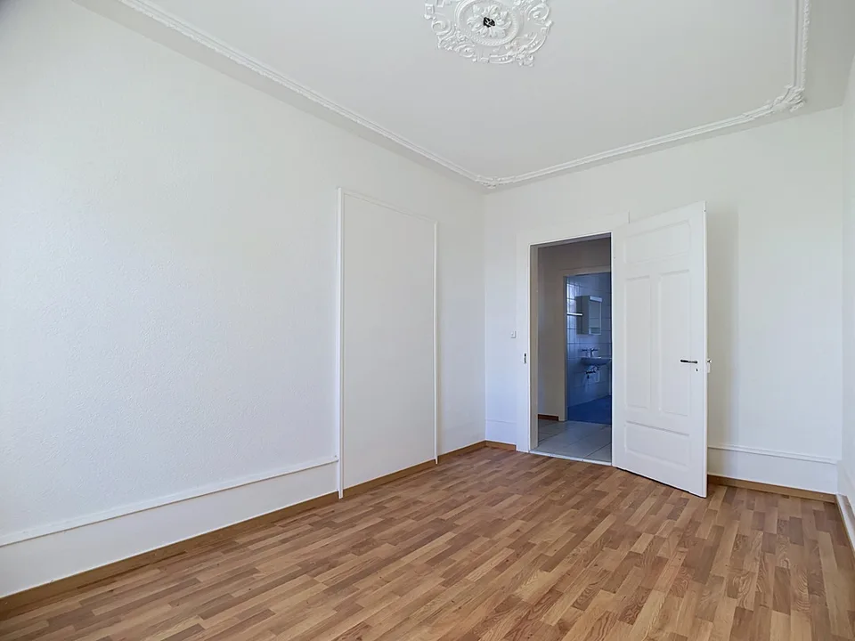 Zweieinhalb-Zimmer-Wohnung mit Balkon – Foto 7 von 10