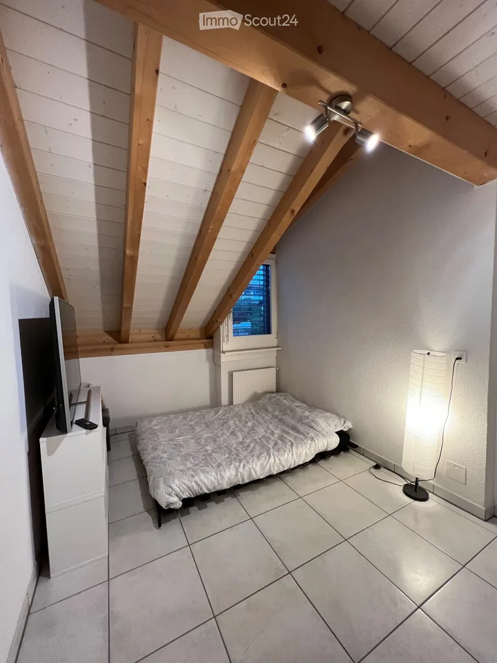 Duplex 3,5 Zimmer möbliert in Neyruz ohne vis-à-vis mit Aussicht – Foto 4 von 5