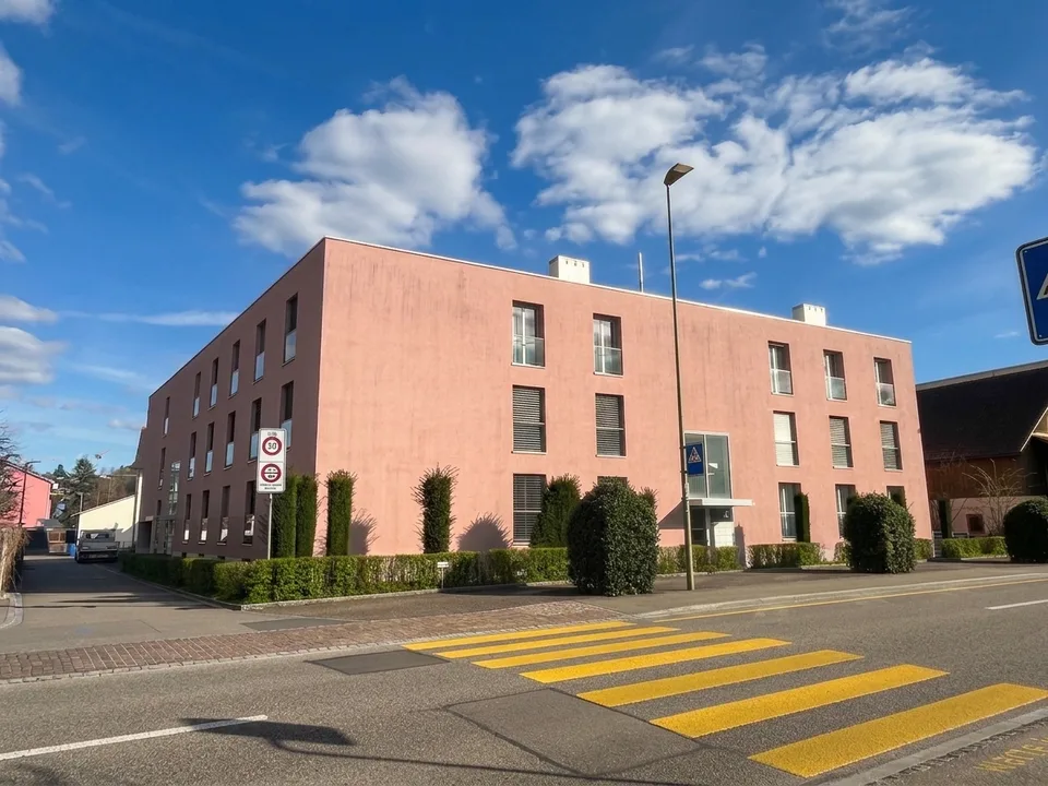 Grosszügige, lichtdurchflutete 4.5-Zimmerwohnung an zentraler Lage – Foto 15 von 15