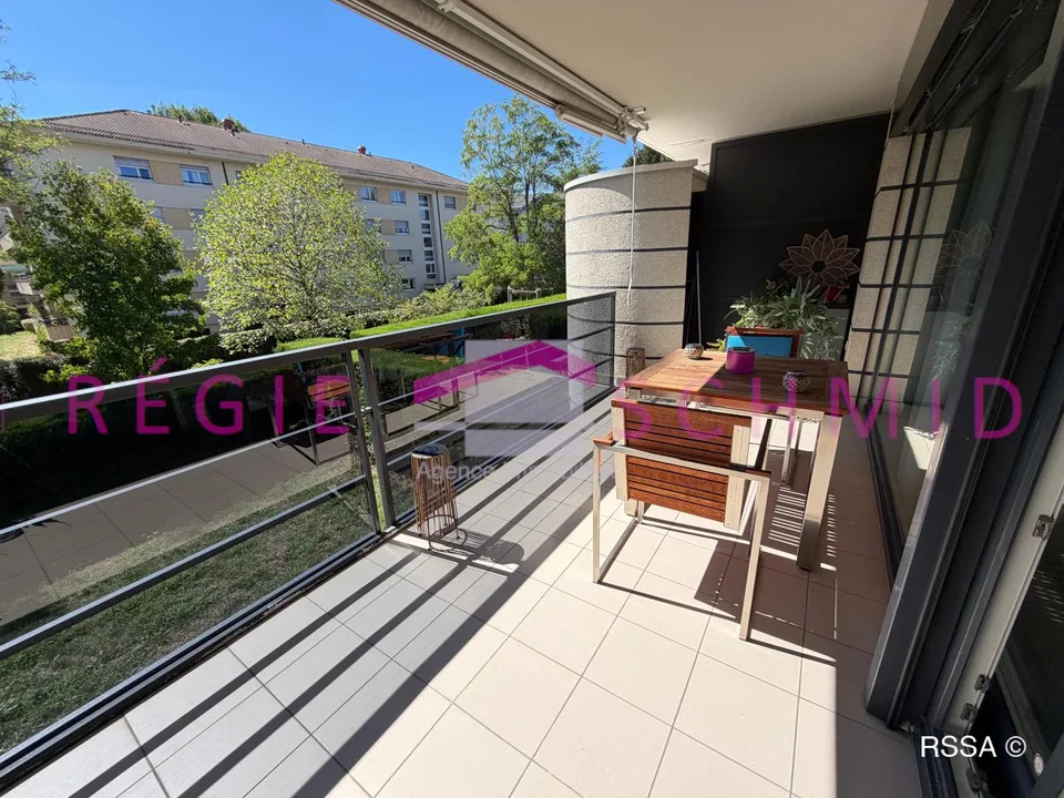 Appartement traversant de 2,5 pièces et 85m² PPE avec 2 balcons – photo 4 sur 8