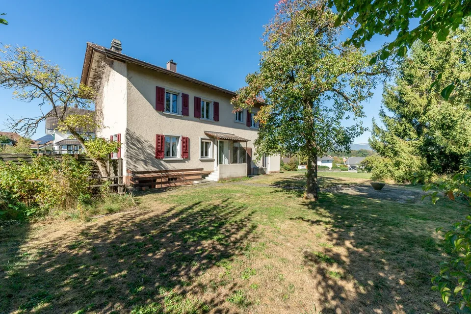 Maison unifamiliale de 6,5 pièces avec grande surface de jardin et espace pour les idées – photo 10 sur 13