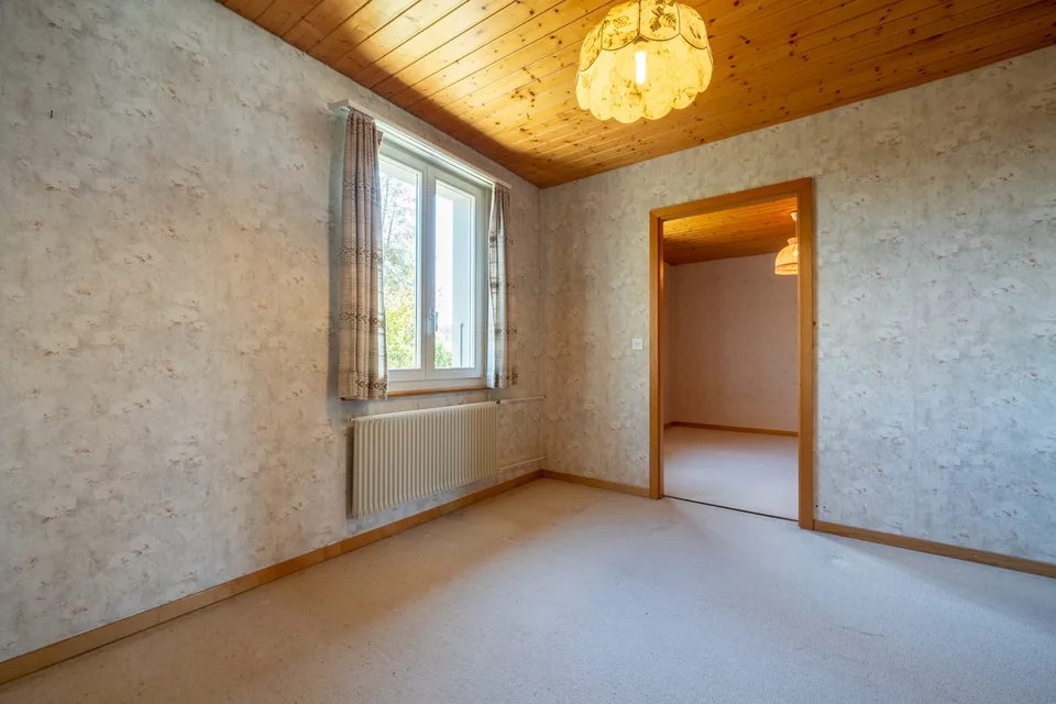 Maison unifamiliale de 6,5 pièces avec grande surface de jardin et espace pour les idées – photo 6 sur 13