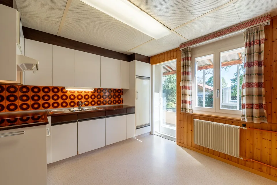 Maison unifamiliale de 6,5 pièces avec grande surface de jardin et espace pour les idées – photo 4 sur 13