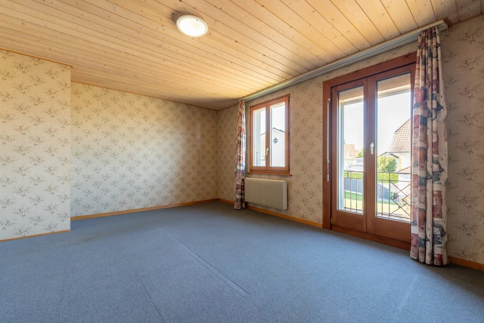 Maison unifamiliale de 6,5 pièces avec grande surface de jardin et espace pour les idées – photo 7 sur 13