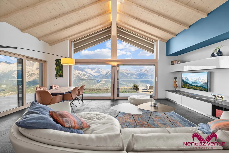 Un chalet de toute beauté aux Rairettes en résidence principale – foto 2 di 13