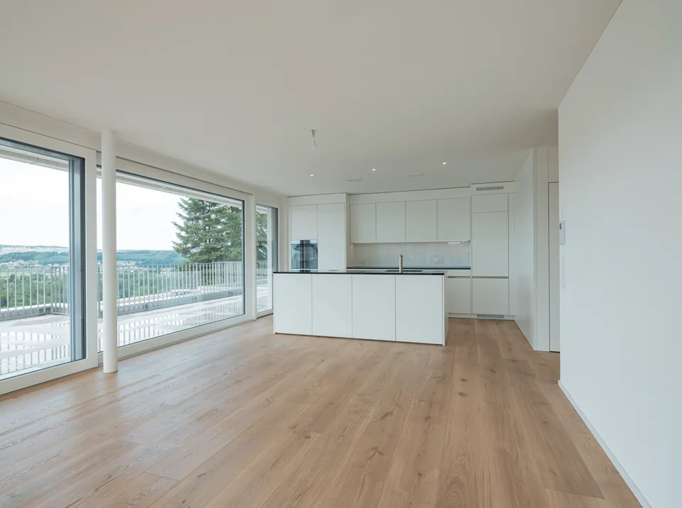 Erstvermietung: Einzigartige Attikawohnung mit Aussicht über das Reusstal – Foto 5 von 17