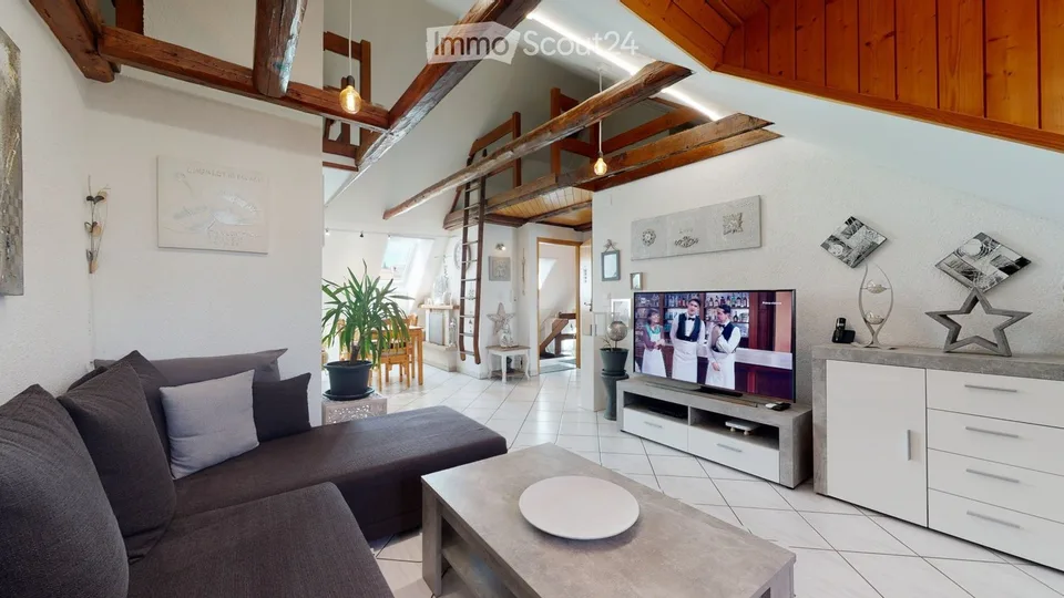 Zu vermieten schönes Dachgeschoß-Apartment mit 3.5 Zimmern und Durchgang – Foto 2 von 5