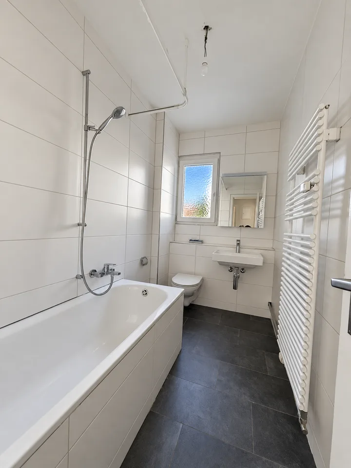 Erstbezug - Stilvoll renovierte 3-Zimmerwohnung mit eigenem Garten – Foto 11 von 18