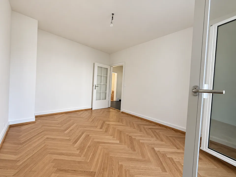 Erstbezug - Stilvoll renovierte 3-Zimmerwohnung mit eigenem Garten – Foto 12 von 18