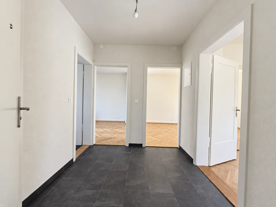 Erstbezug - Stilvoll renovierte 3-Zimmerwohnung mit eigenem Garten – Foto 9 von 18