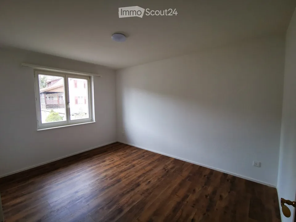 Bright and spacious living in Wegenstetten – photo 8 of 12