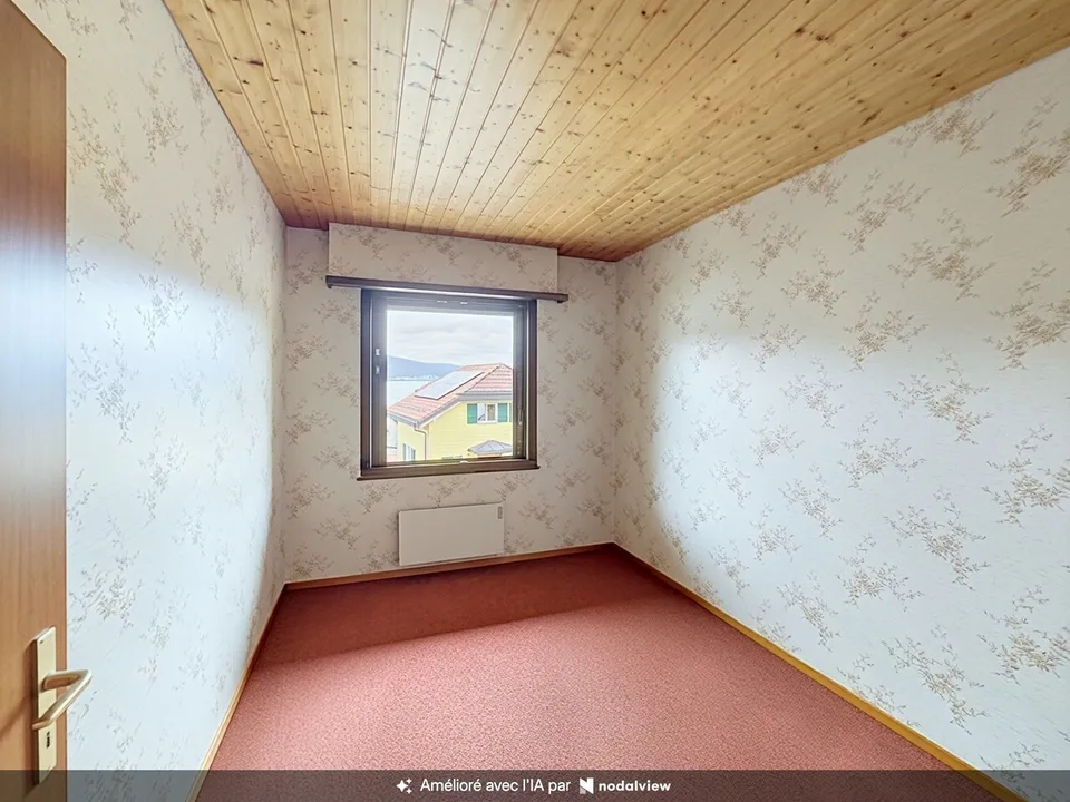 Individual villa with remarkable potential in residential area – photo 10 of 13