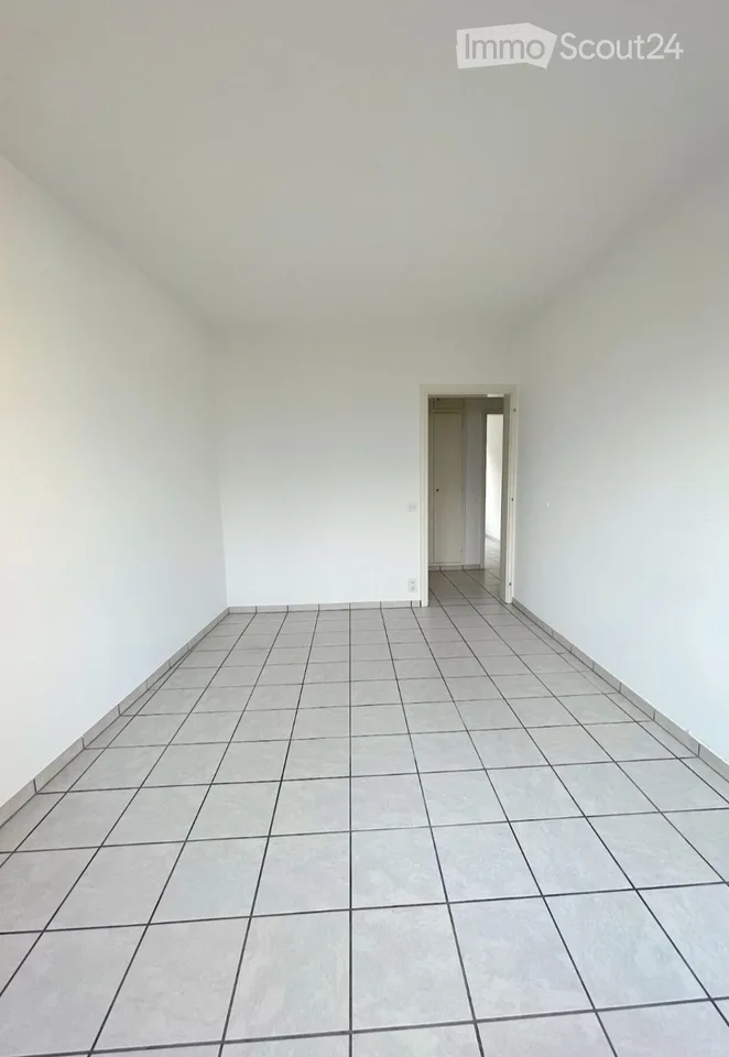 Miete von Wohnung im Zentrum ab 1.1.2027 – Foto 5 von 5