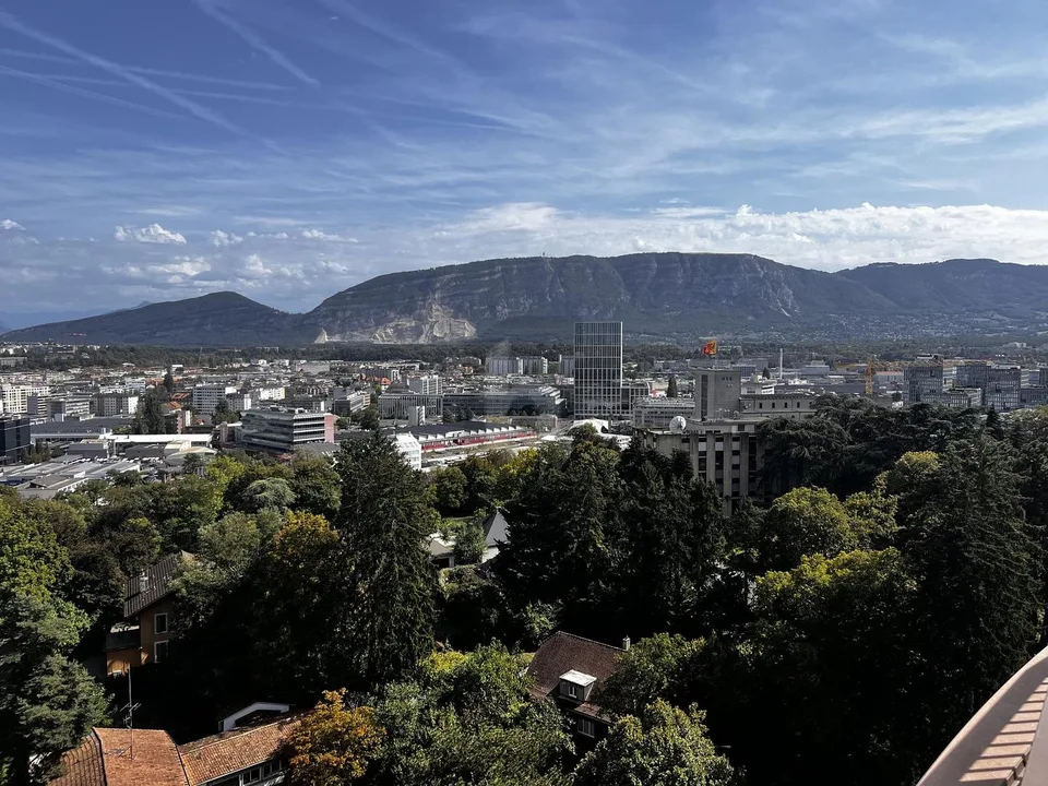 VOLLSTÄNDIGES STOCKWERK, ATemberAUBERNDER BLICK, 360 – Foto 2 von 6
