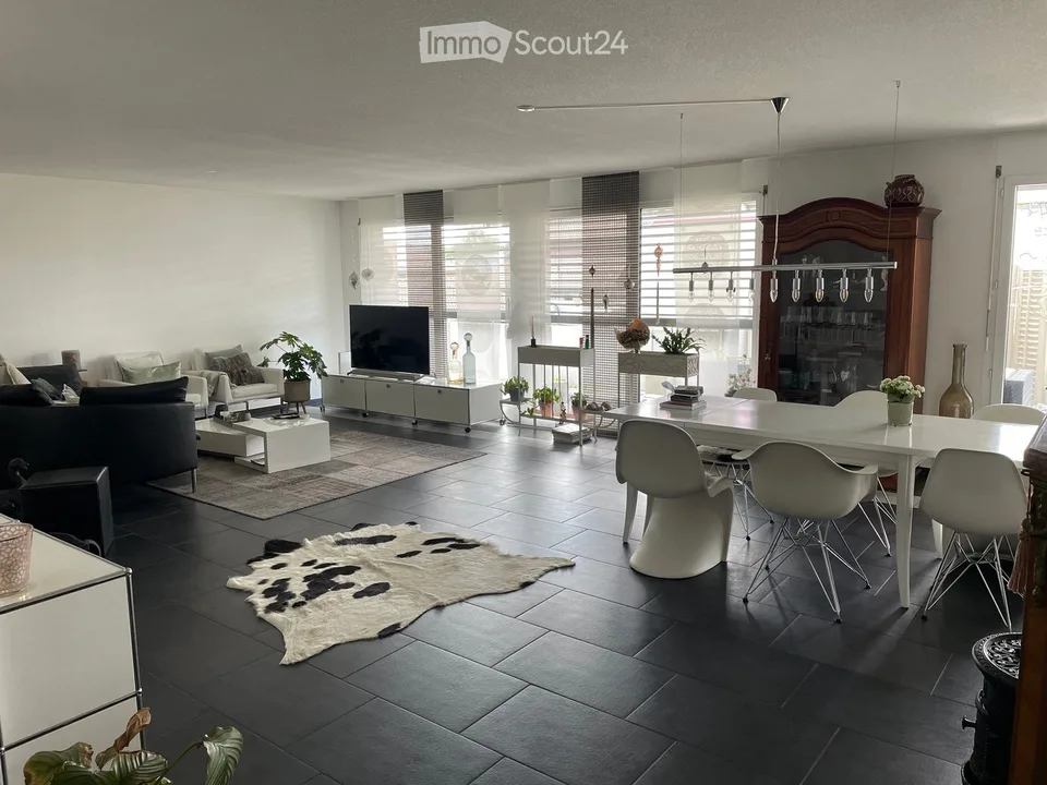 Grande terrasse - appartement de 4,5 pièces élégant en design moderne – photo 4 sur 10