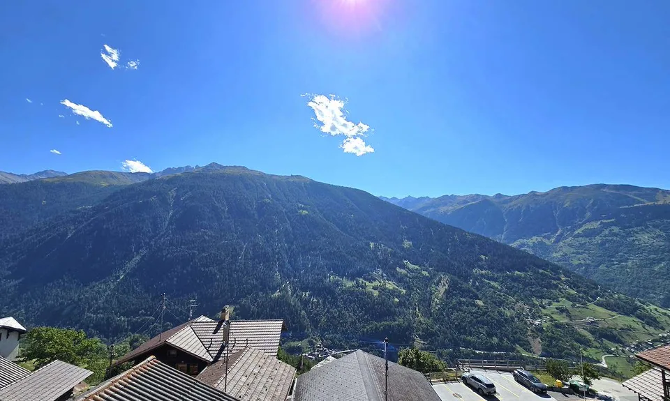 Magnifico chalet familiare con 2 appartamenti. Annessi, esterno, sole e vista, Val d'Hérens – foto 3 di 30