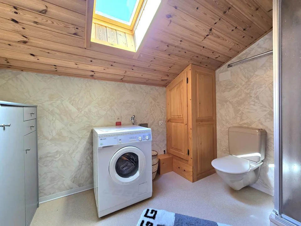 Magnifico chalet familiare con 2 appartamenti. Annessi, esterno, sole e vista, Val d'Hérens – foto 17 di 30