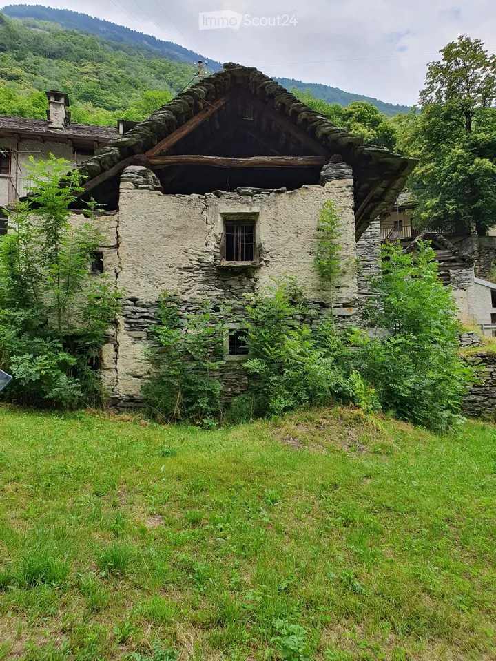 Rusty Rustico in Linescio – photo 2 of 5