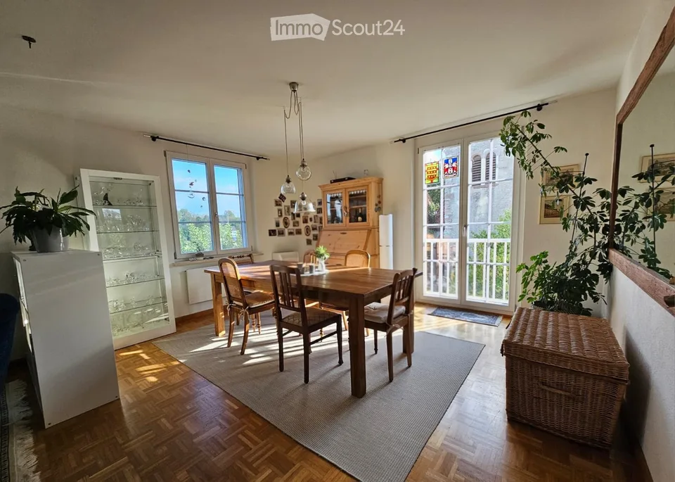 3 1/2-Wohnung mit 3 Balkone an exklusiver Lage in der Altstadt – Foto 8 von 29