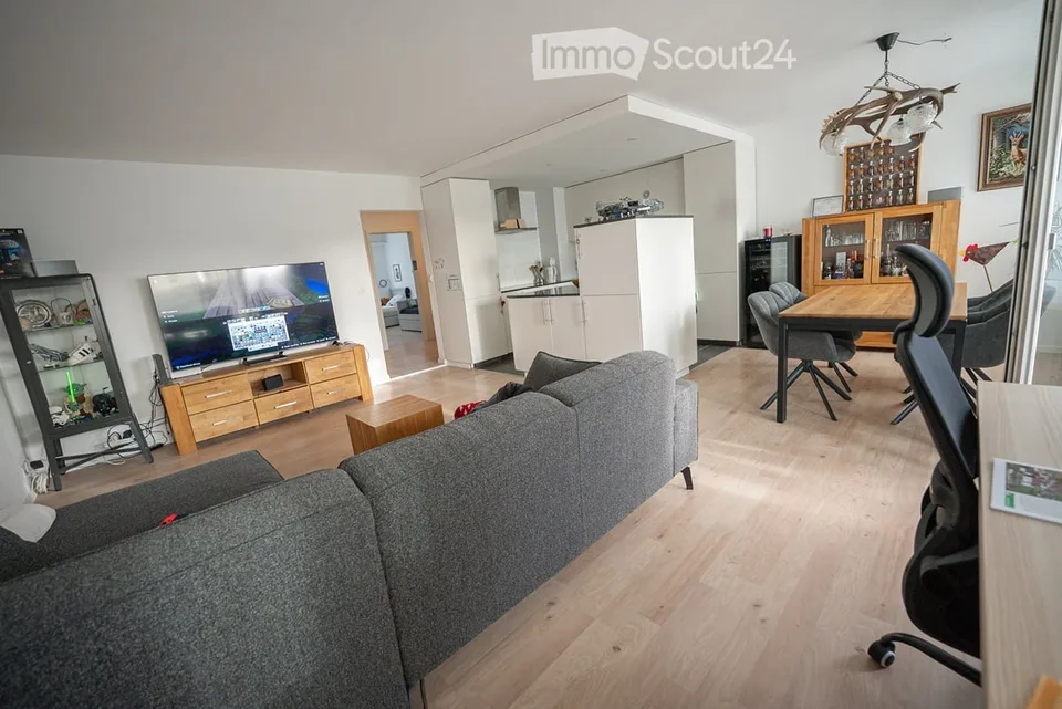 Mountain View - 4.5-Room Apartment with Balcony in Eggersriet – photo 4 of 11