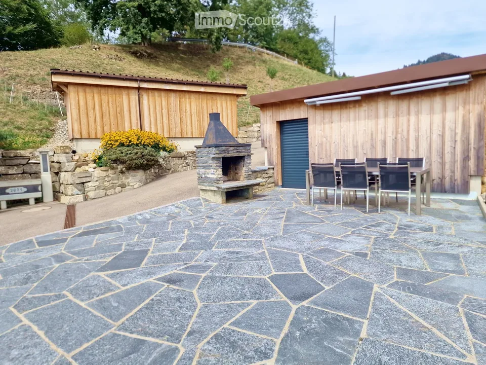 Wohn-Oase in der Landwirtschaftszone - Einfamilienhaus mit Studio im UG – Foto 2 von 13