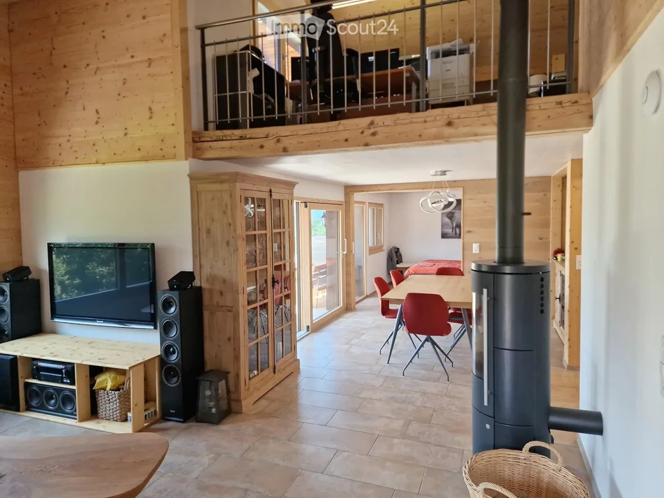 Wohn-Oase in der Landwirtschaftszone - Einfamilienhaus mit Studio im UG – Foto 5 von 13