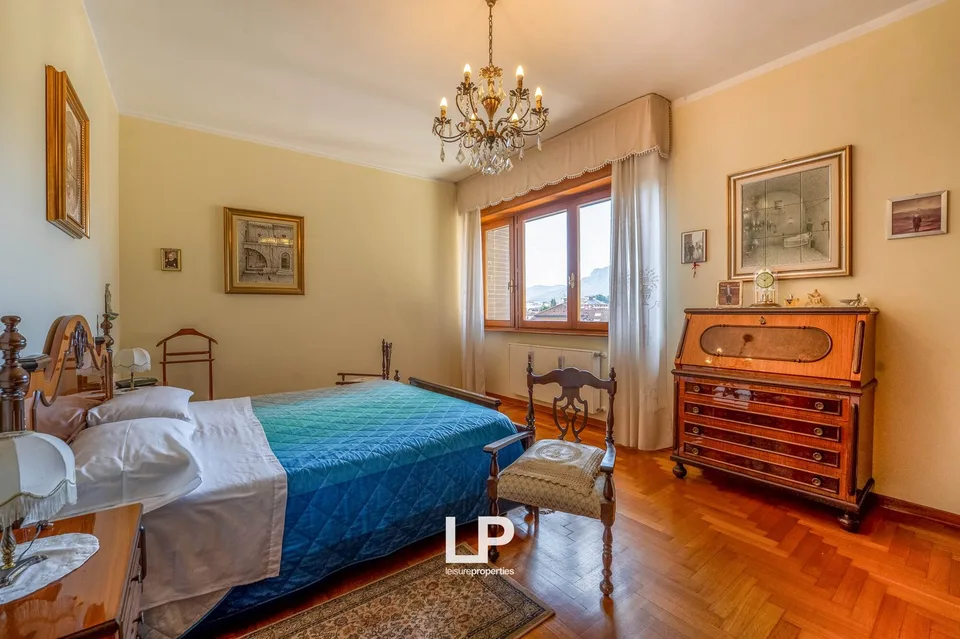 Villa bifamiliare nel cuore di Luino – foto 11 di 13