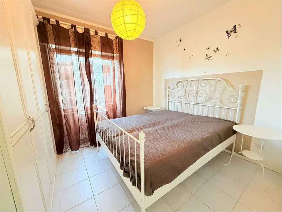 Curato appartamento trilocale con terrazza e splendida vista lago, vic – foto 9 di 13