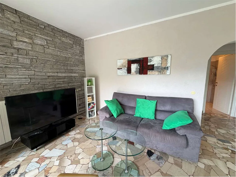 Curato appartamento trilocale con terrazza e splendida vista lago, vic – foto 6 di 13