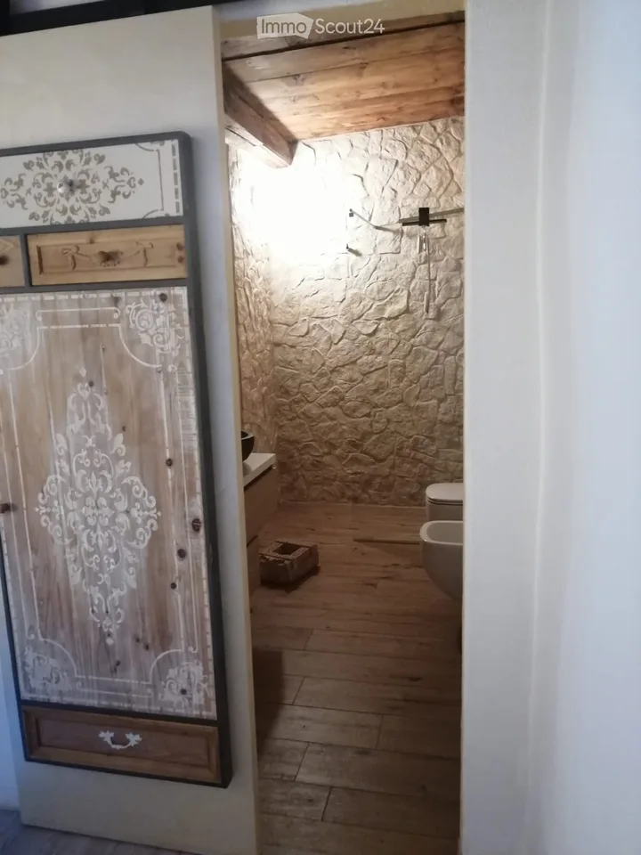2 APPARTEMENTS INDÉPENDANTS | JARDIN PRIVÉ | POTENTIEL CHAMBRE D'HÔTES | VAL LAVIZZARA – photo 13 sur 20