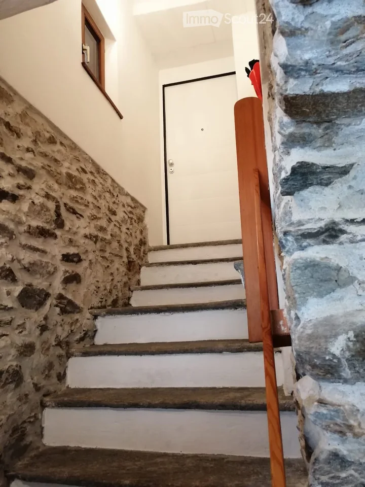 2 APPARTEMENTS INDÉPENDANTS | JARDIN PRIVÉ | POTENTIEL CHAMBRE D'HÔTES | VAL LAVIZZARA – photo 4 sur 20