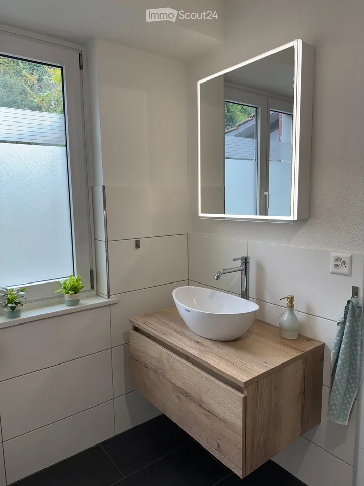 Propriété unique - parfaite pour deux familles, maison spacieuse pour une ou plusieurs familles – photo 6 sur 22