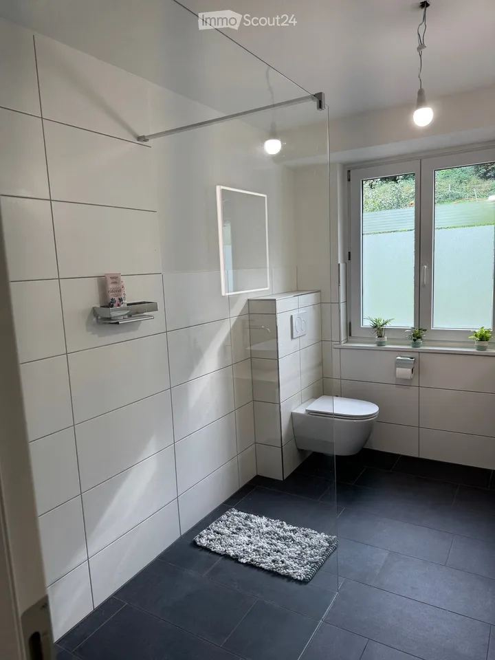 Propriété unique - parfaite pour deux familles, maison spacieuse pour une ou plusieurs familles – photo 7 sur 22