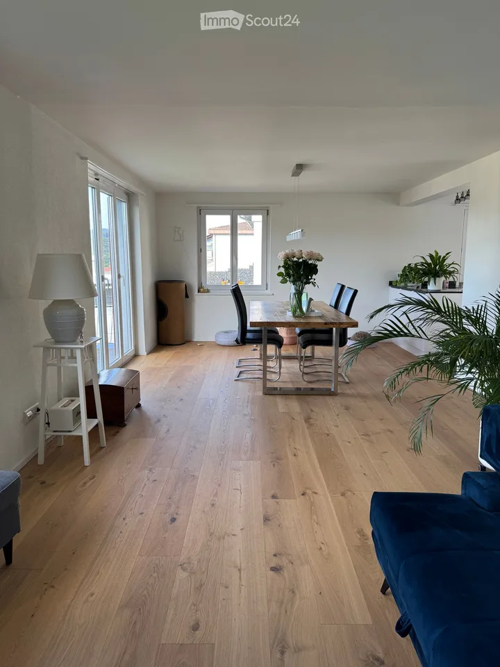 Propriété unique - parfaite pour deux familles, maison spacieuse pour une ou plusieurs familles – photo 9 sur 22