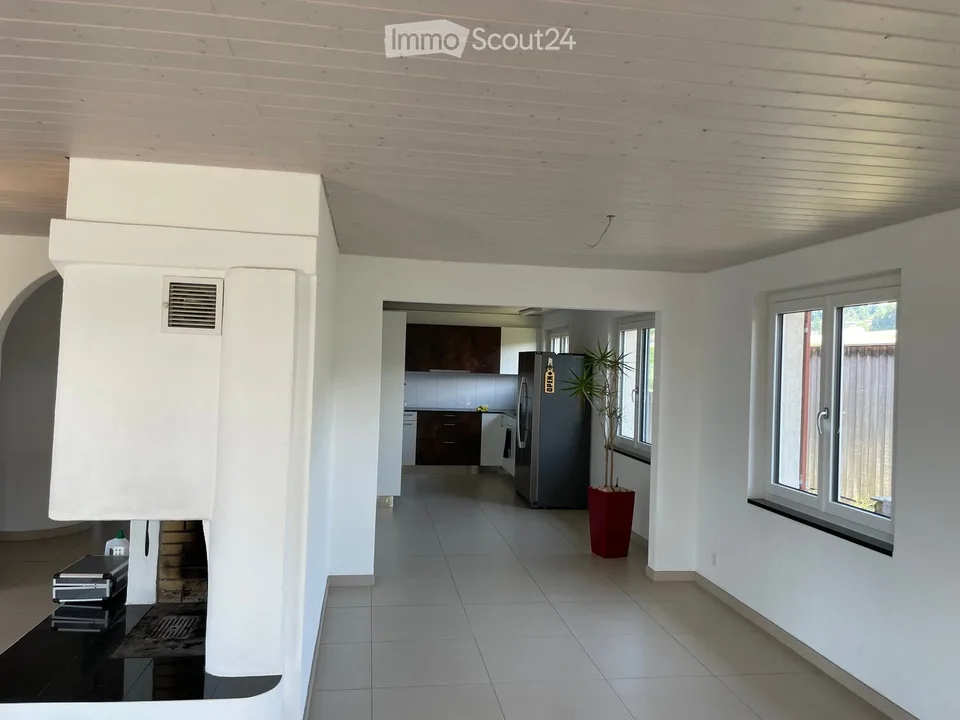 Incantevole casa unifamiliare 6.5 locali con garage ad Arch – foto 7 di 24