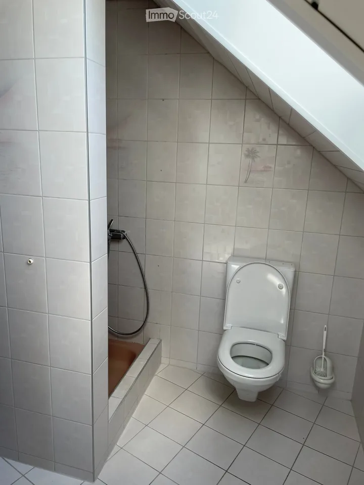 Incantevole casa unifamiliare 6.5 locali con garage ad Arch – foto 17 di 24
