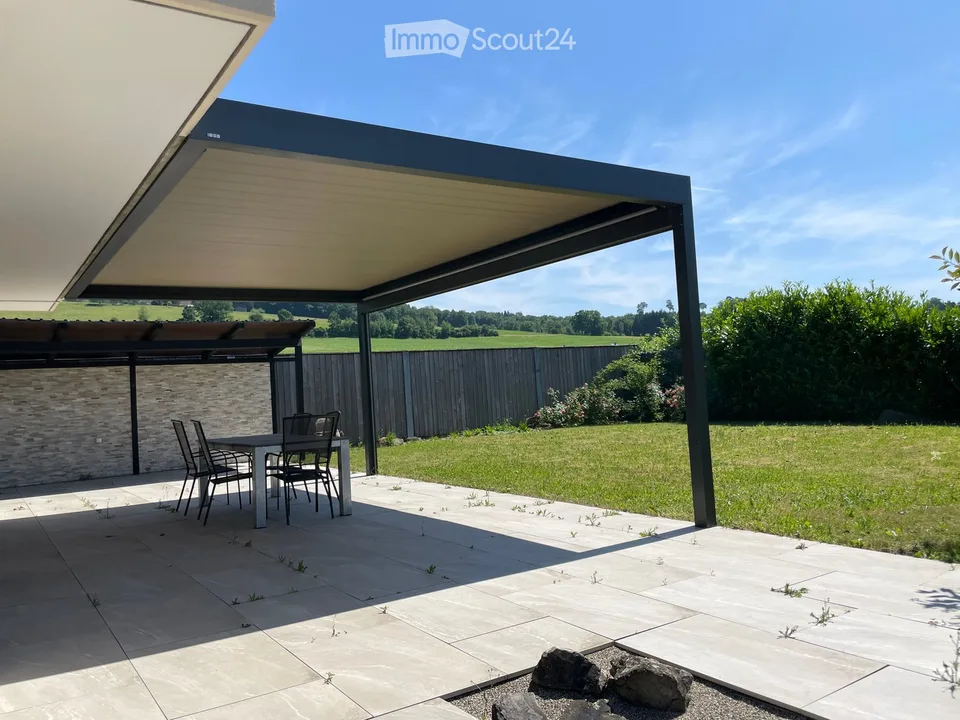 Incantevole casa unifamiliare 6.5 locali con garage ad Arch – foto 4 di 24