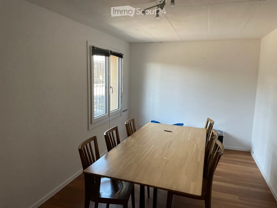 Incantevole casa unifamiliare 6.5 locali con garage ad Arch – foto 20 di 24