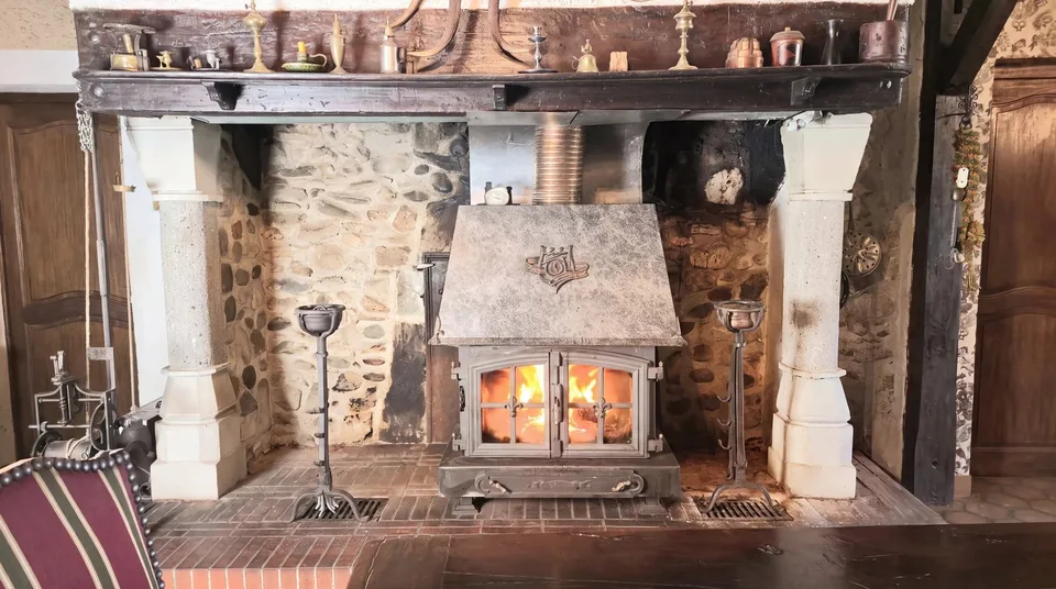 Anglefort: Casa Fortezza T9 da Ristrutturare – foto 6 di 13