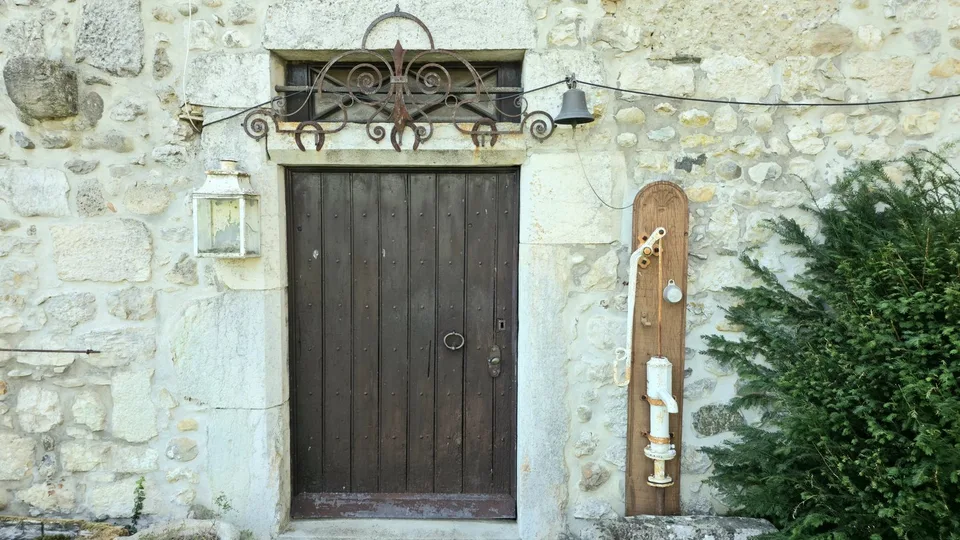 Anglefort: Casa Fortezza T9 da Ristrutturare – foto 3 di 13