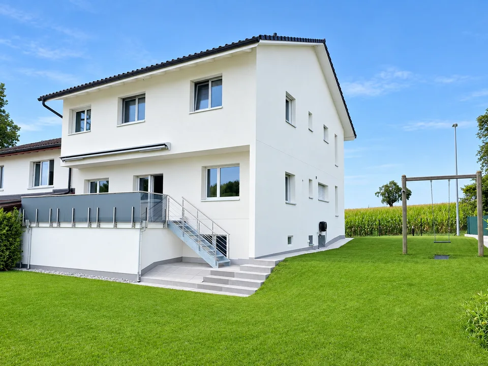 Maison spacieuse sur Küsnachterberg (Wangen) avec beaucoup d'intimité et de vue panoramique – photo 2 sur 18