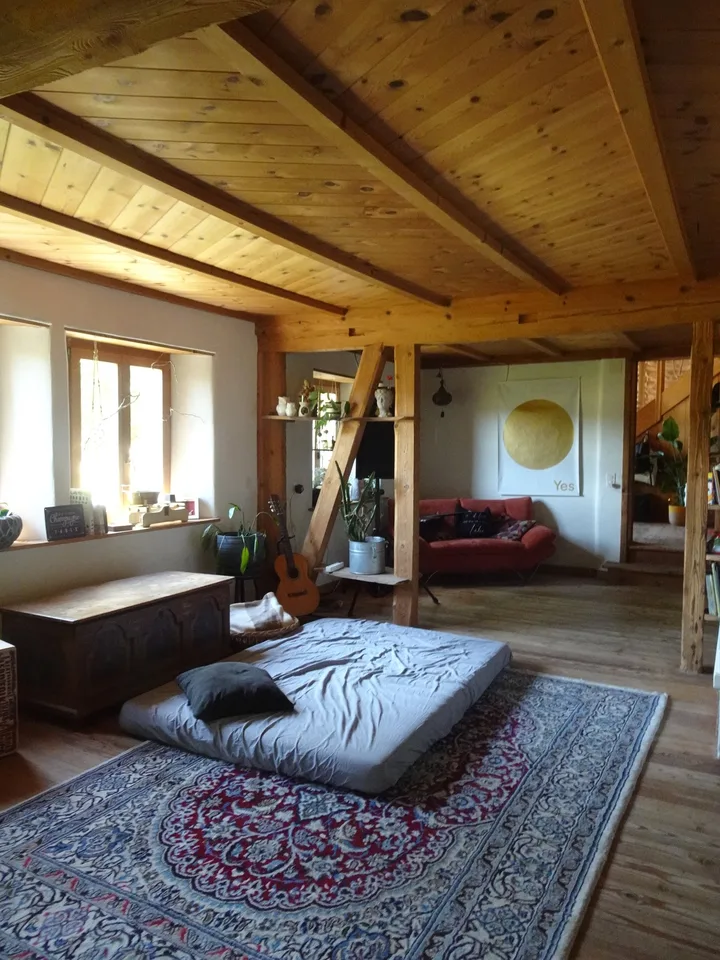 Ökologisch umgebautes ehemaliges Bauernhaus inmitten der Natur – Foto 10 von 20
