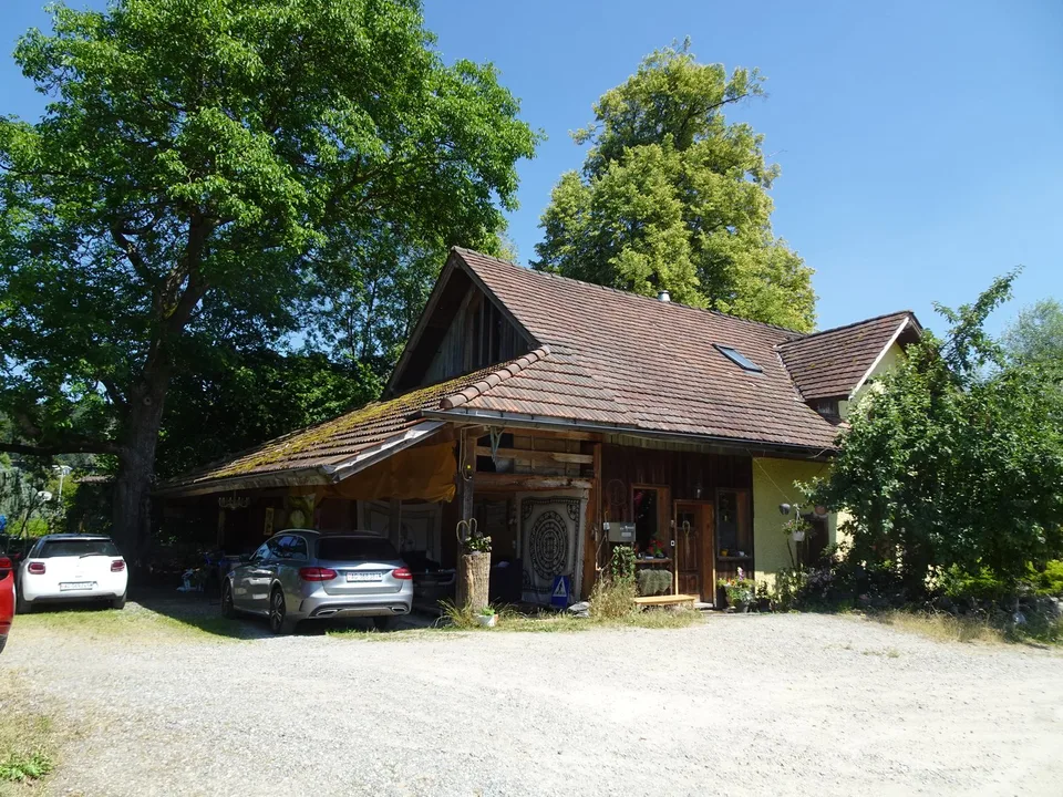 Ökologisch umgebautes ehemaliges Bauernhaus inmitten der Natur – Foto 4 von 20