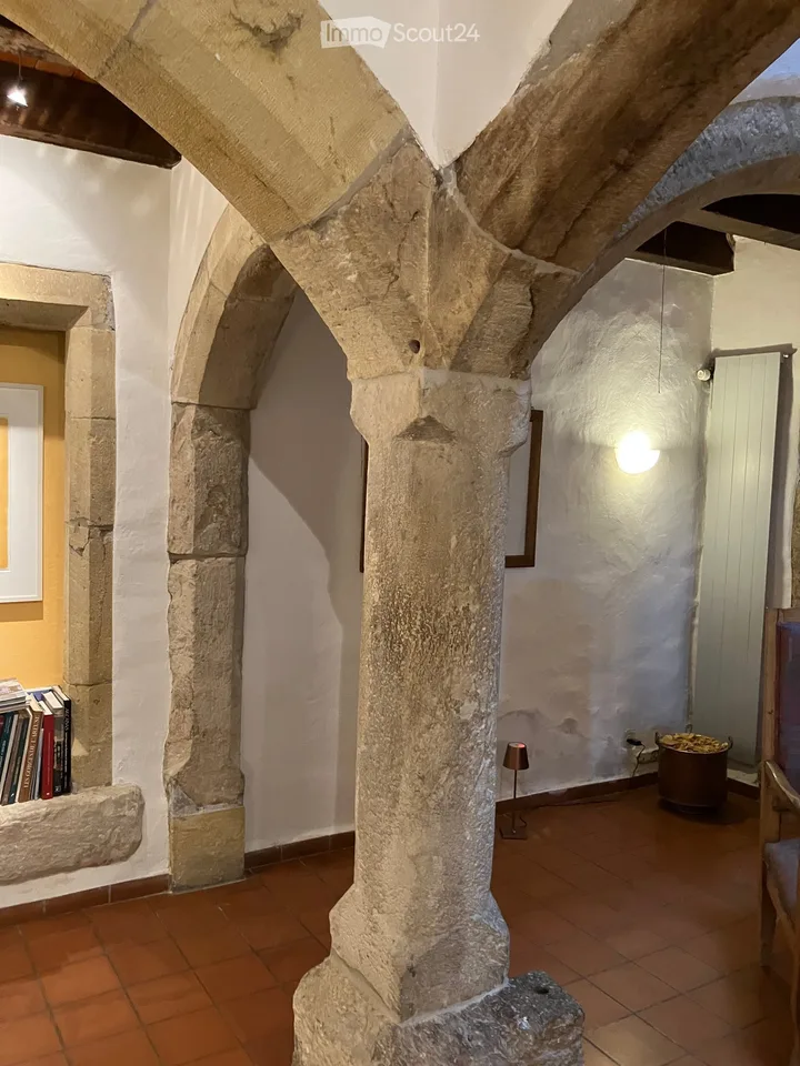 «L’Accolade» – Ancienne chapelle du 13e siècle transformée – photo 10 sur 21