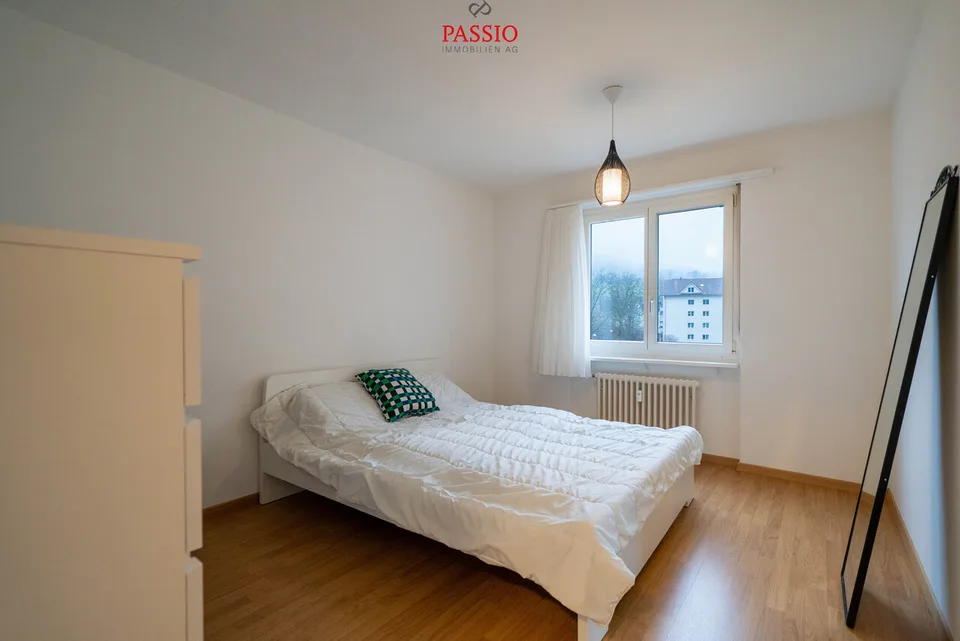 Investissement de capital passionnant : Appartement 2,5 pièces en plein centre – photo 6 sur 13