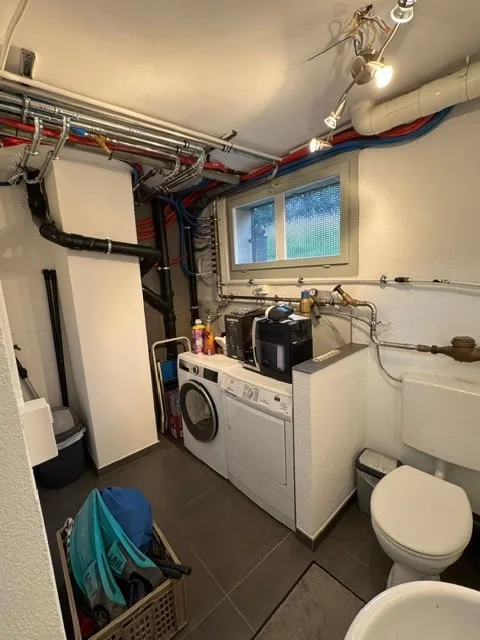 Casa familiare affascinante in Bergstrasse 31 a Riedholz – 6,5 locali su 174 m² – foto 18 di 23