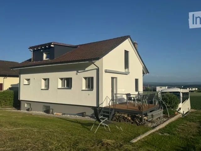 Casa familiare affascinante in Bergstrasse 31 a Riedholz – 6,5 locali su 174 m² – foto 2 di 23