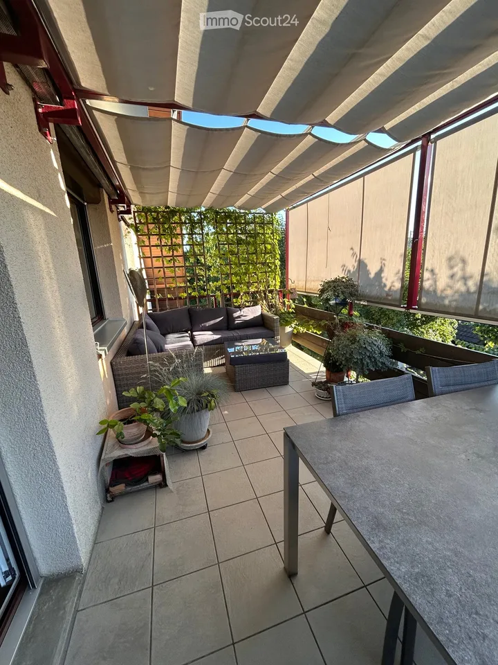 Charmant appartement maisonnette 4.5 pièces dans un environnement verdoyant avec garage et atelier – photo 8 sur 8