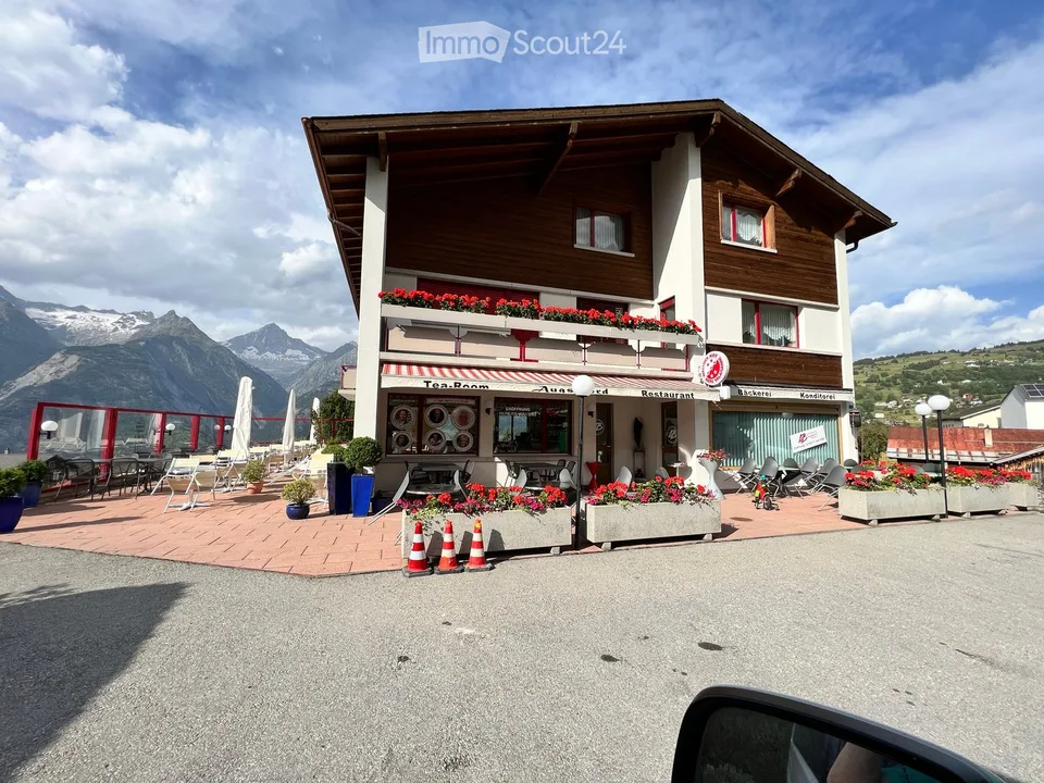 Gemütliche Zimmer mit Balkon und oder Fenster und herrlicher Aussicht in Unterbäch – Foto 3 von 13